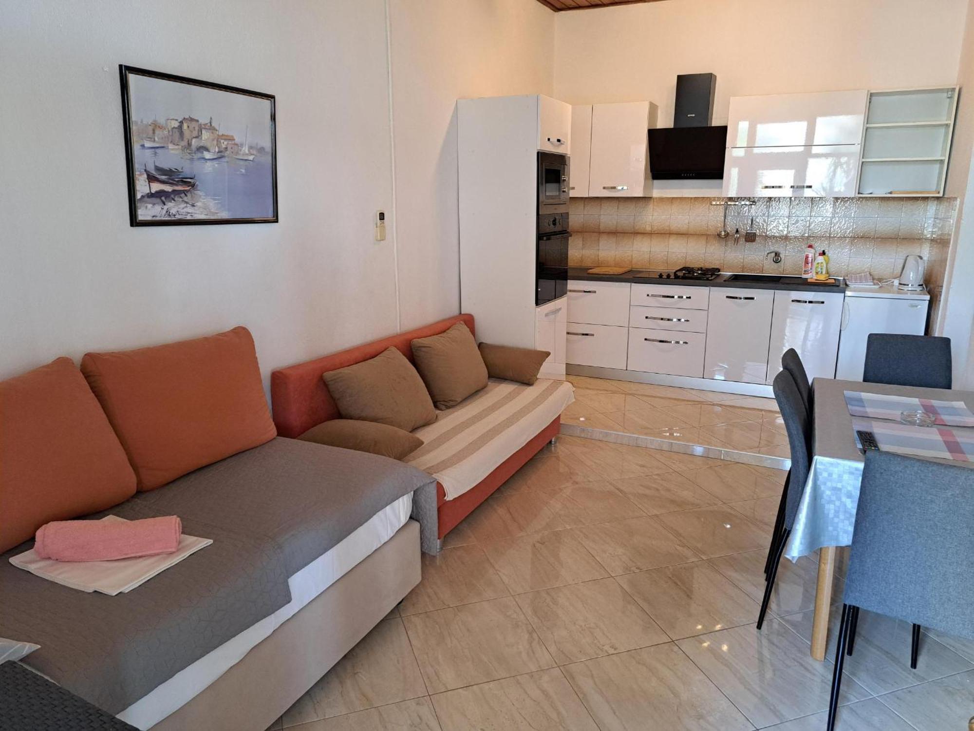 Apartmani R&B Radalj Μακάρσκα Εξωτερικό φωτογραφία