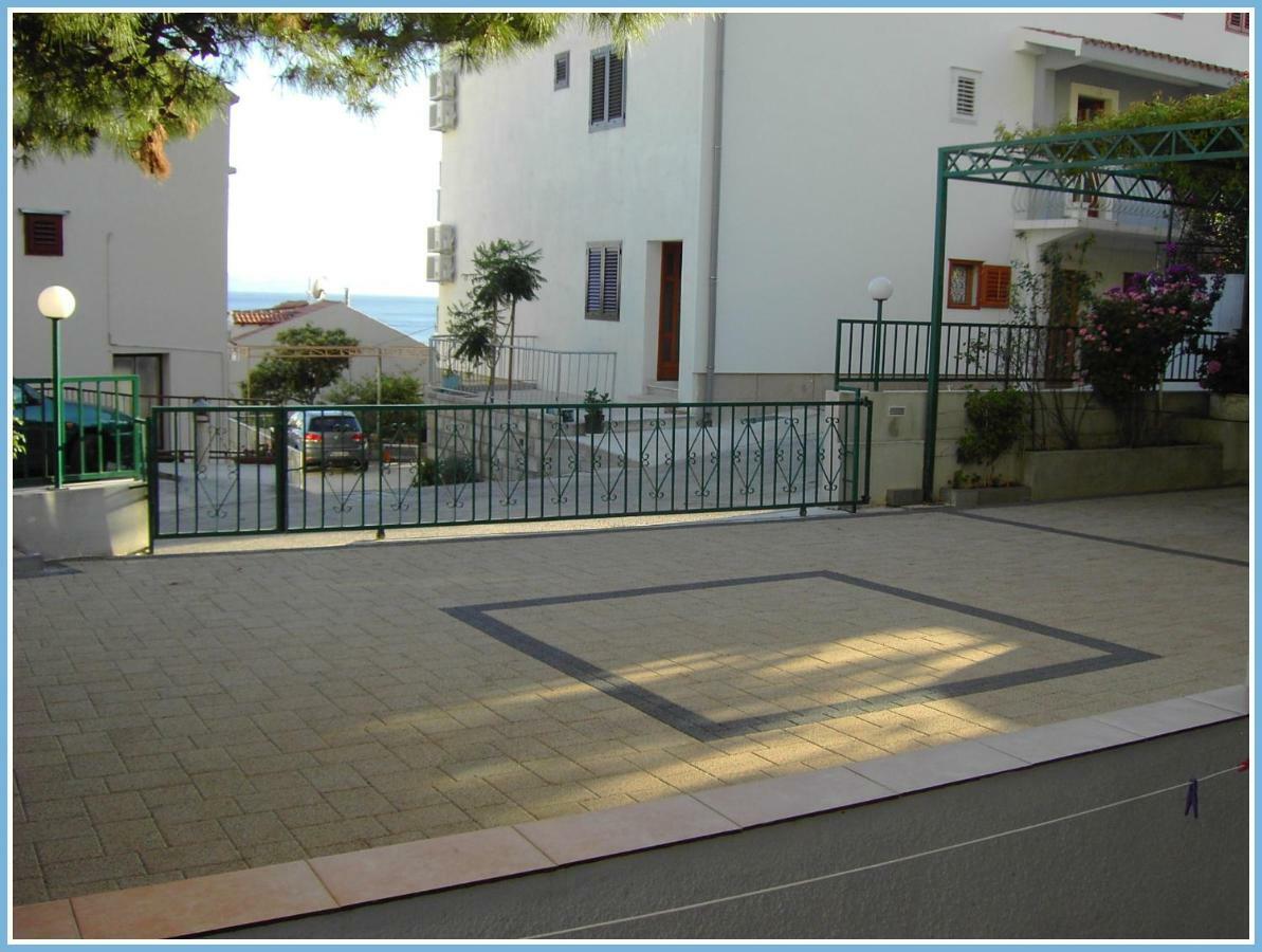 Apartmani R&B Radalj Μακάρσκα Εξωτερικό φωτογραφία